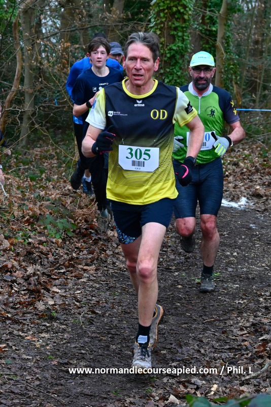 Cross Du Bois Du Roule